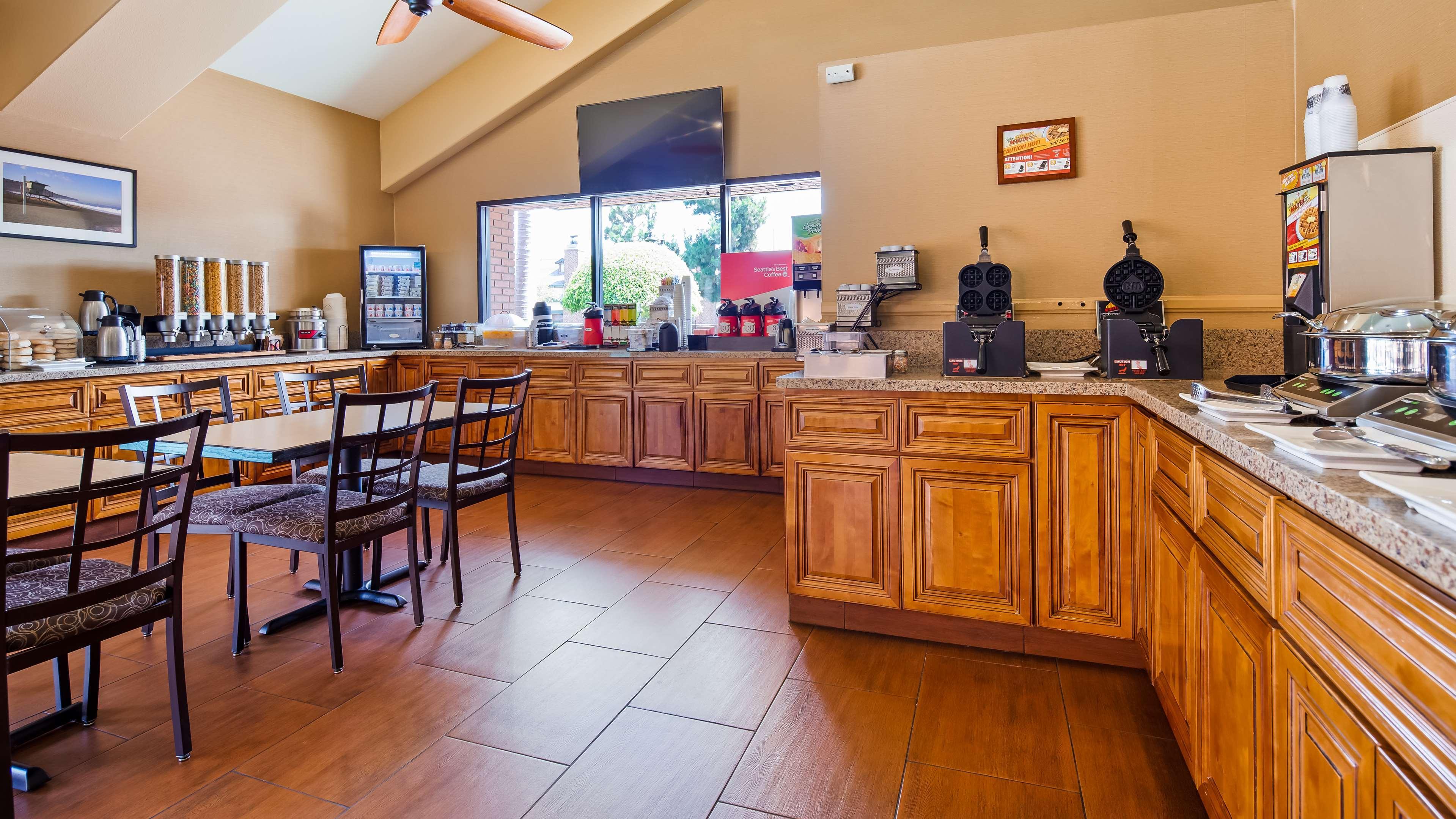 Best Western Plus Redondo Beach Inn Esterno foto